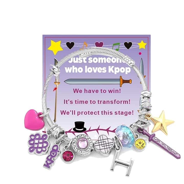 OPVYAEU Braccialetto Kpop Nuovo 2026 per Fan Kpop Merch Braccialetto Kpop Set Regalo con Biglietto, Accessorio Kpop, Gioiello Kpop per Compleanno, Festa, Evento Fan e Collezione