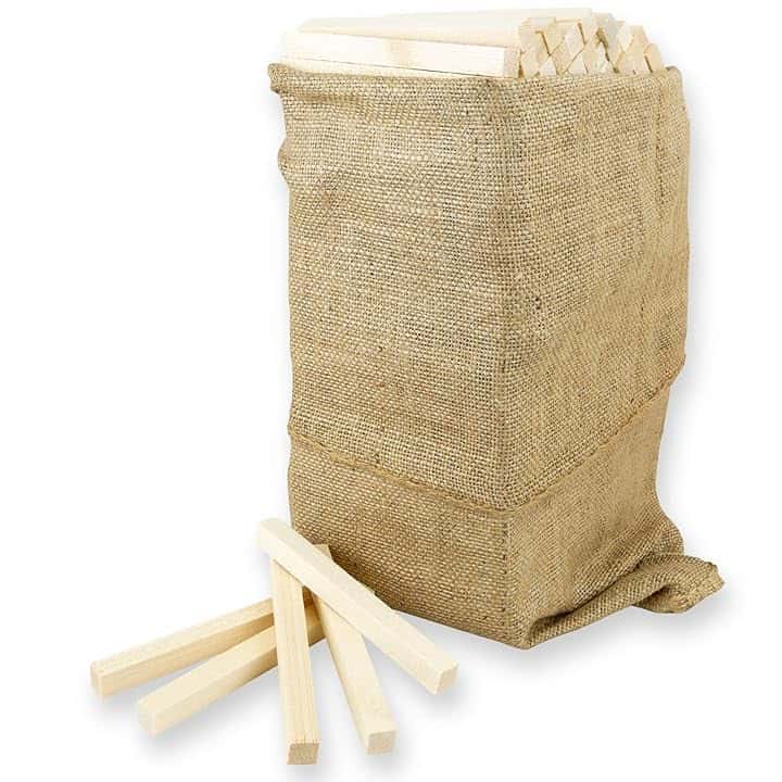 Legnetti Accendifuoco di Abete 100% Naturale, Legna da Ardere Essiccata, per Stufa e Camino a legna, BBQ, 16 cm, 310 pezzi (1 SACCO - 5KG)