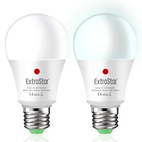 Lampadina Con Sensore, EXTRASTAR E27 Lampadine LED con Sensore Crepuscolare da Esterno, Auto On/Off, 9W bianco freddo 6500K per Veranda Giardino Porta d'ingresso Corridoio 2 pezzis