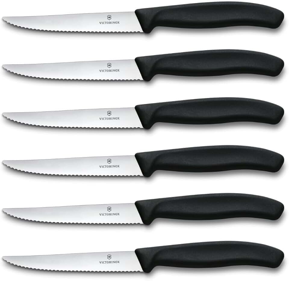 Victorinox Set di Coltelli Bistecca e Pizza Professionali Swiss Classic, 6 Pezzi, Coltelli da Tavola, Lame Affilate Ondulate, 11 cm, Manici in Plastica, Nero