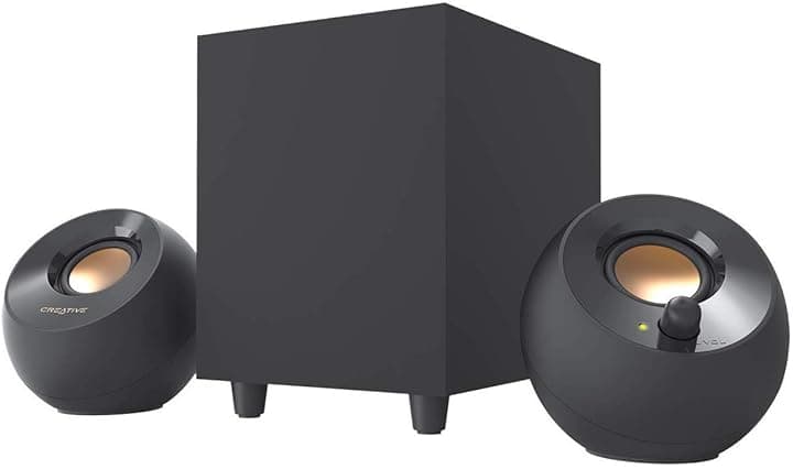 Altoparlanti desktop Creative Pebble Plus 2.1 alimentati tramite USB con subwoofer down-firing e driver far-field, potenza totale fino a 8 W RMS per PC e portatili (Nero)