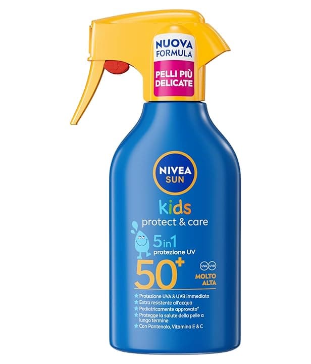 NIVEA SUN Kids Maxi Spray Protect & Care SPF 50+ 270 ml, Crema solare 50 bambini 3+ anni, Protezione solare 50 bambini spray extra resistente all'acqua e al sudore con Pantenolo, Vitamina C & E