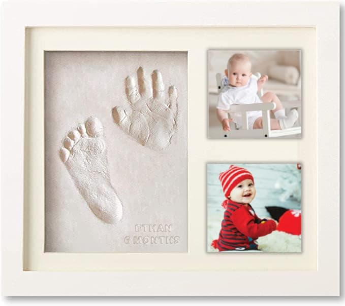 Cornice Impronte Neonato 5ª Generazione - Kit Impronte Mani e Piedi in Argilla Morbida - Regalo per Neonati con Portafoto da Tavolo e Parete