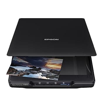 Epson Perfection V39II, Scanner per foto e documenti, Alimentazione microUSB, Design ultracompatto e ordinato per la casa o l'ufficio, Risoluzione 4800 dpi, Tecnologia Epson ReadyScan LED, Nero