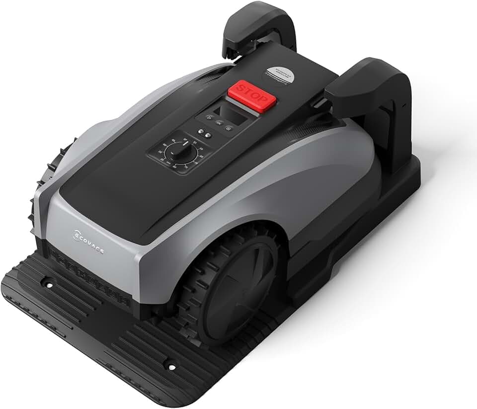 ECOVACS Goat O600 RTK Care Kit Robot Tosaerba Senza Cavi Perimetrali, per Aree Fino a 600 M², Navigazione RTK+Vision, Evita Ostacoli con IA, Controllo via App, Passaggio in Spazi da 0,7 M