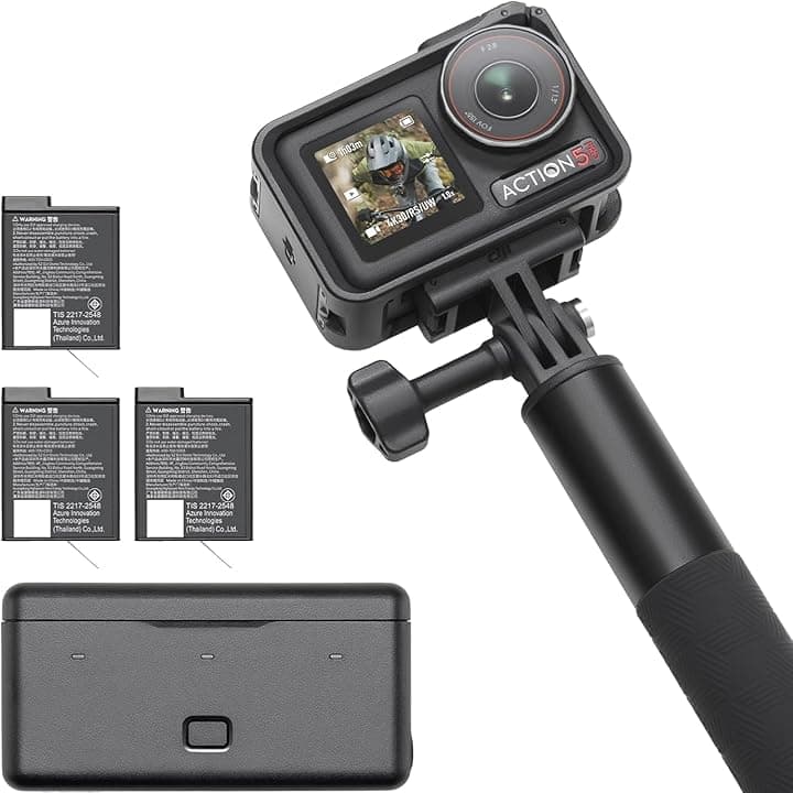 DJI Osmo Action 5 Pro Combo Adventure, action cam 4K con sensore 1/1.3", batteria lunga durata 12h con 3 batterie, stabilizzazione, due touchscreen OLED, mini action cam per viaggi, vlog, Singola