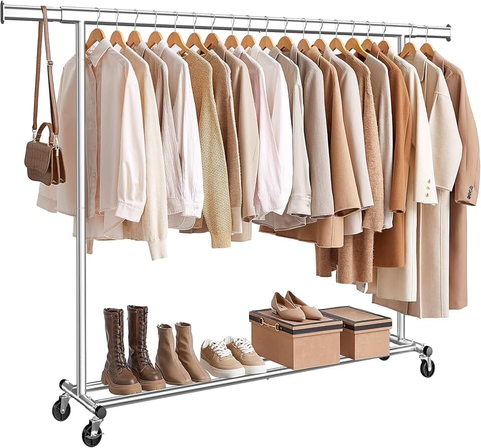 SONGMICS Stand Appendiabiti con Ruote, Attaccapanni Estensibile per Carichi Pesanti, Portata Totale 150 kg, 45 x (160-200) x 161,5 cm, Facile da Montare e Spostare, Argento HSR175E01
