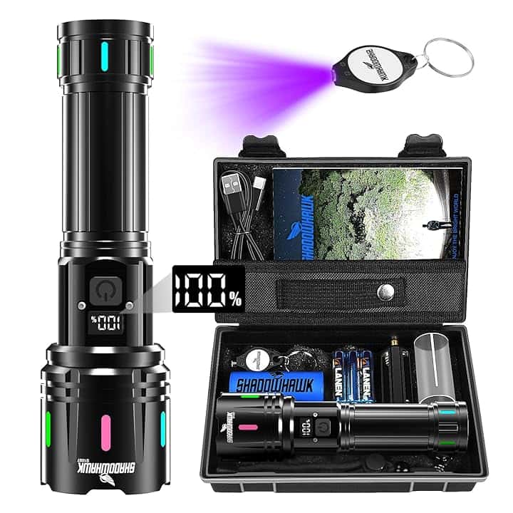 Shadowhawk Torcia LED Potente Professionale, 1,000,000 Lumens Torcia LED Ricaricabile USB, XHM90.2 Torce LED Alta Potenza Ricaricabili, IP67 Torcia Tattica Militare Per Campeggio Trekking Emergenza ClimeCo Certified