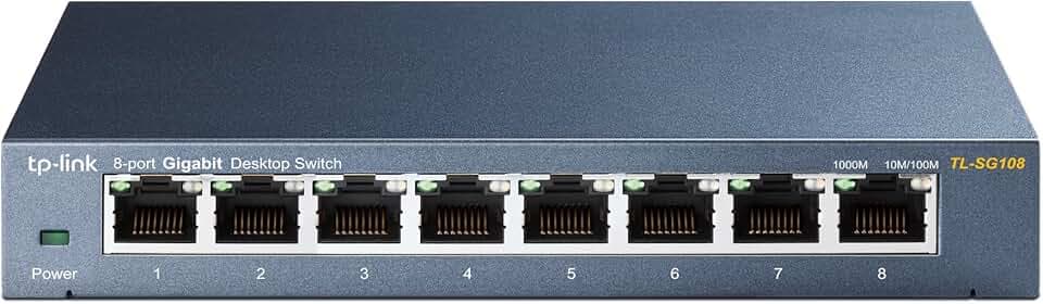 TP-Link TL-SG108 Switch 8 Porte Gigabit, 10/100/1000 Mbps, Plug & Play, 802.1p/DSCP QoS, IGMP Snooping, Involucro in Metallo Resistente, Installazione Facile, Tecnologia Green Ethernet, IEEE 802.3x